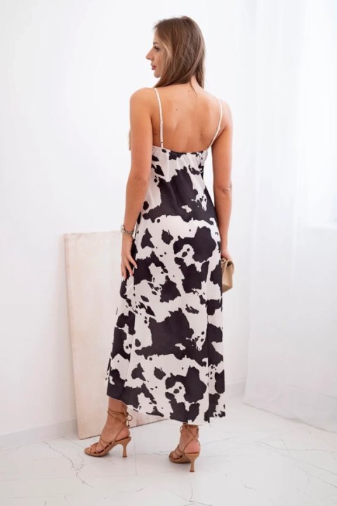 Sukienka satynowa w zwierzęcy wzór czarna