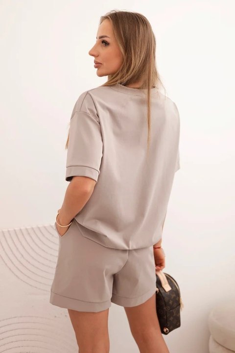 Komplet punto z krótkim rękawem i luźnymi szortami fango