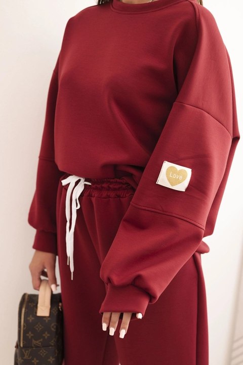 Komplet masełkowy z luźną bluzą i spodniami z napisem LOVE bordowy